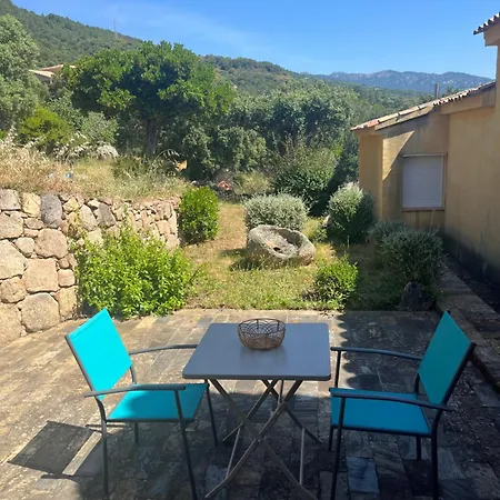 Prázdninový dům T2 Dans Avec Piscine Porto-Vecchio (Corsica)