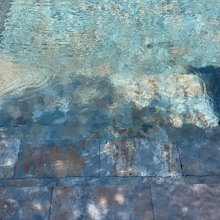Casa de Férias T2 Dans Avec Piscine