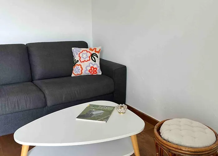 Nyaraló T2 Dans Avec Piscine