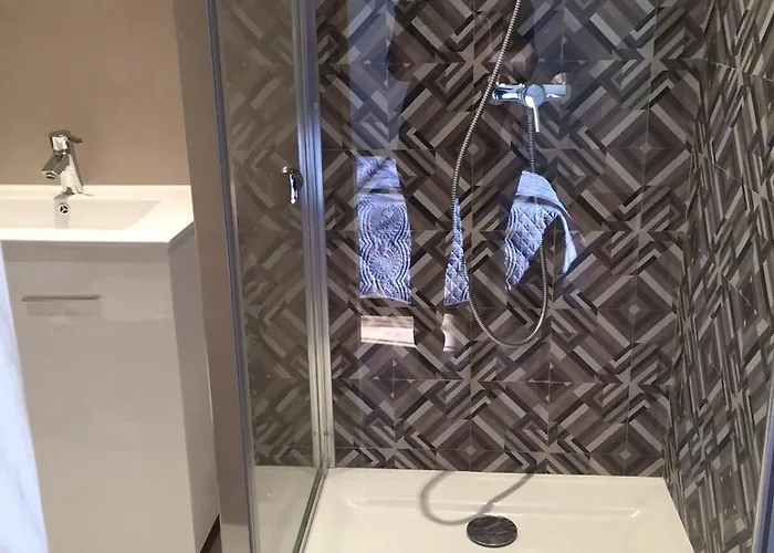 T2 Dans Avec Piscine Vakantiehuis *