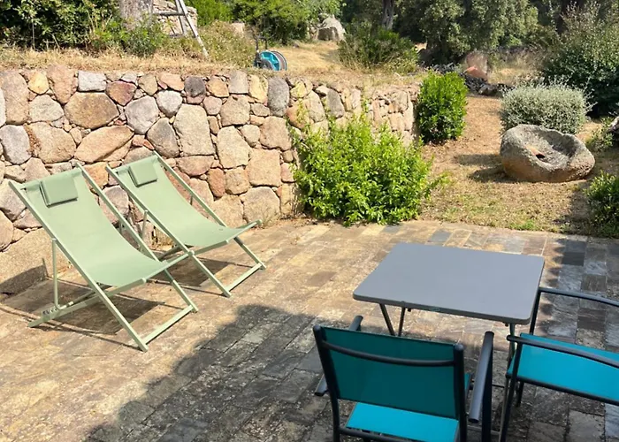 Nyaraló T2 Dans Avec Piscine *